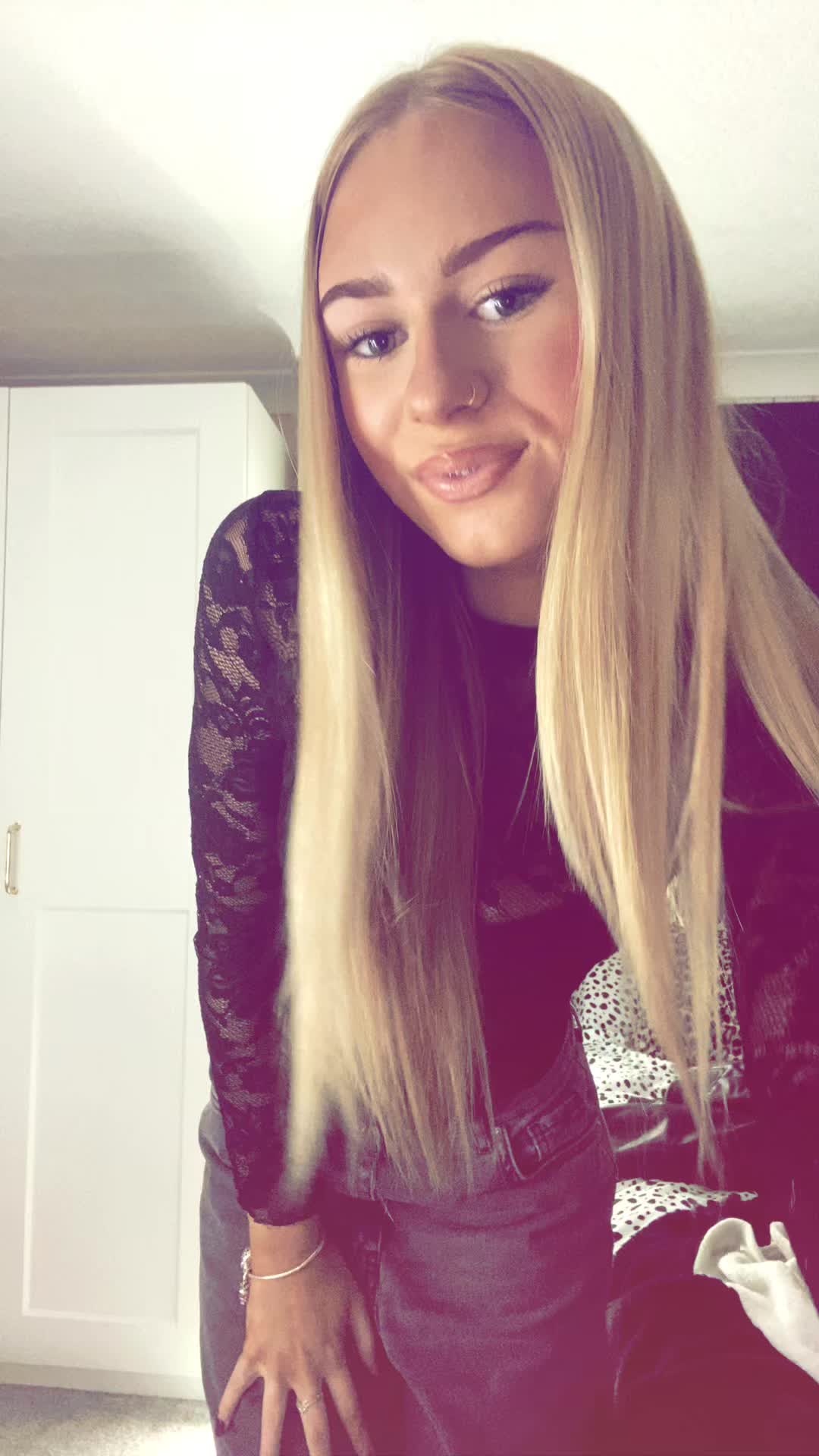 @ella