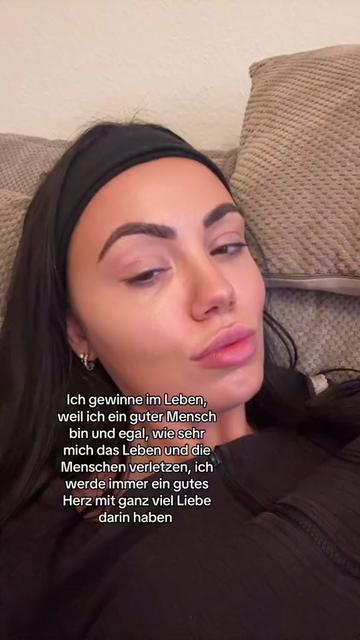 @bruenettelovesfashionn