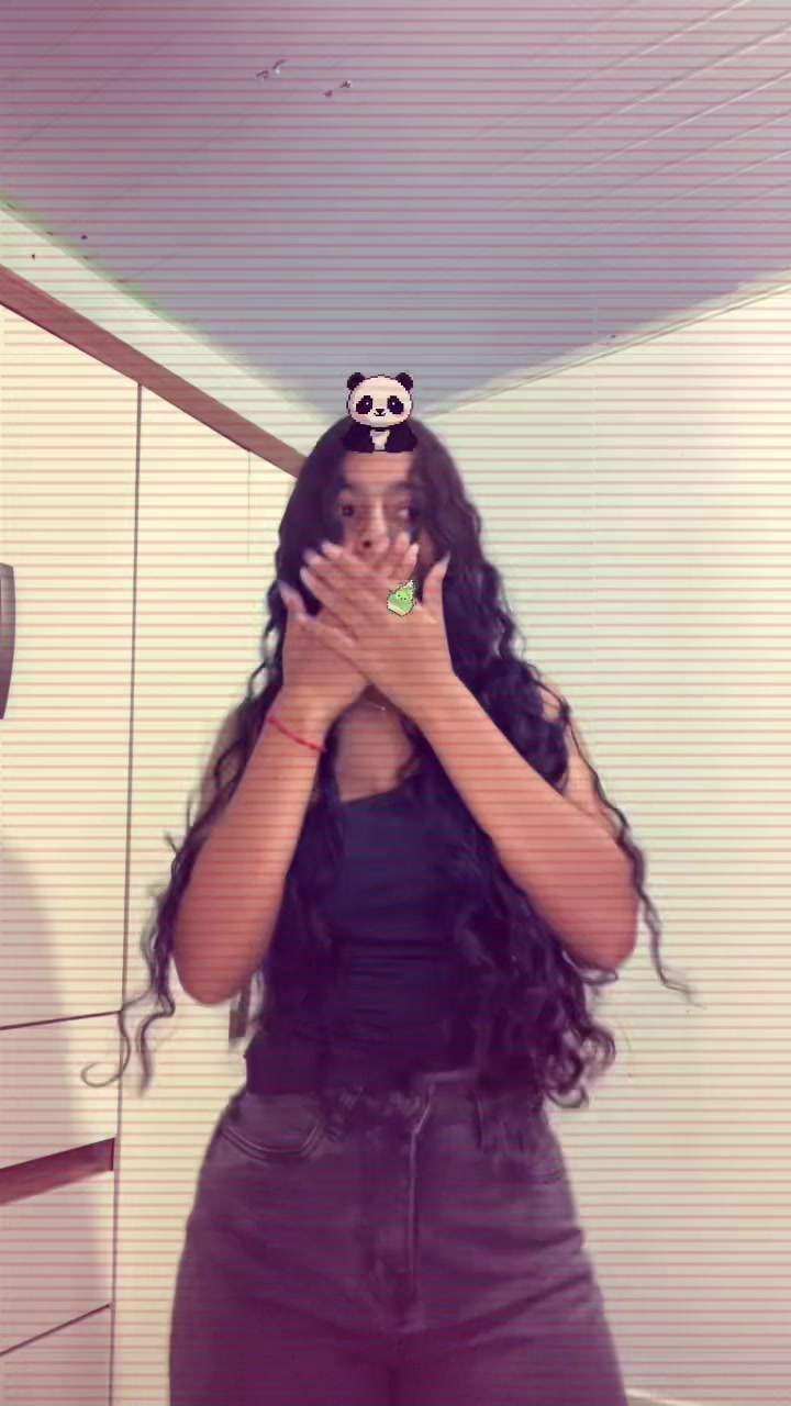 @𝗠𝗼𝗮𝗻𝘆 💋