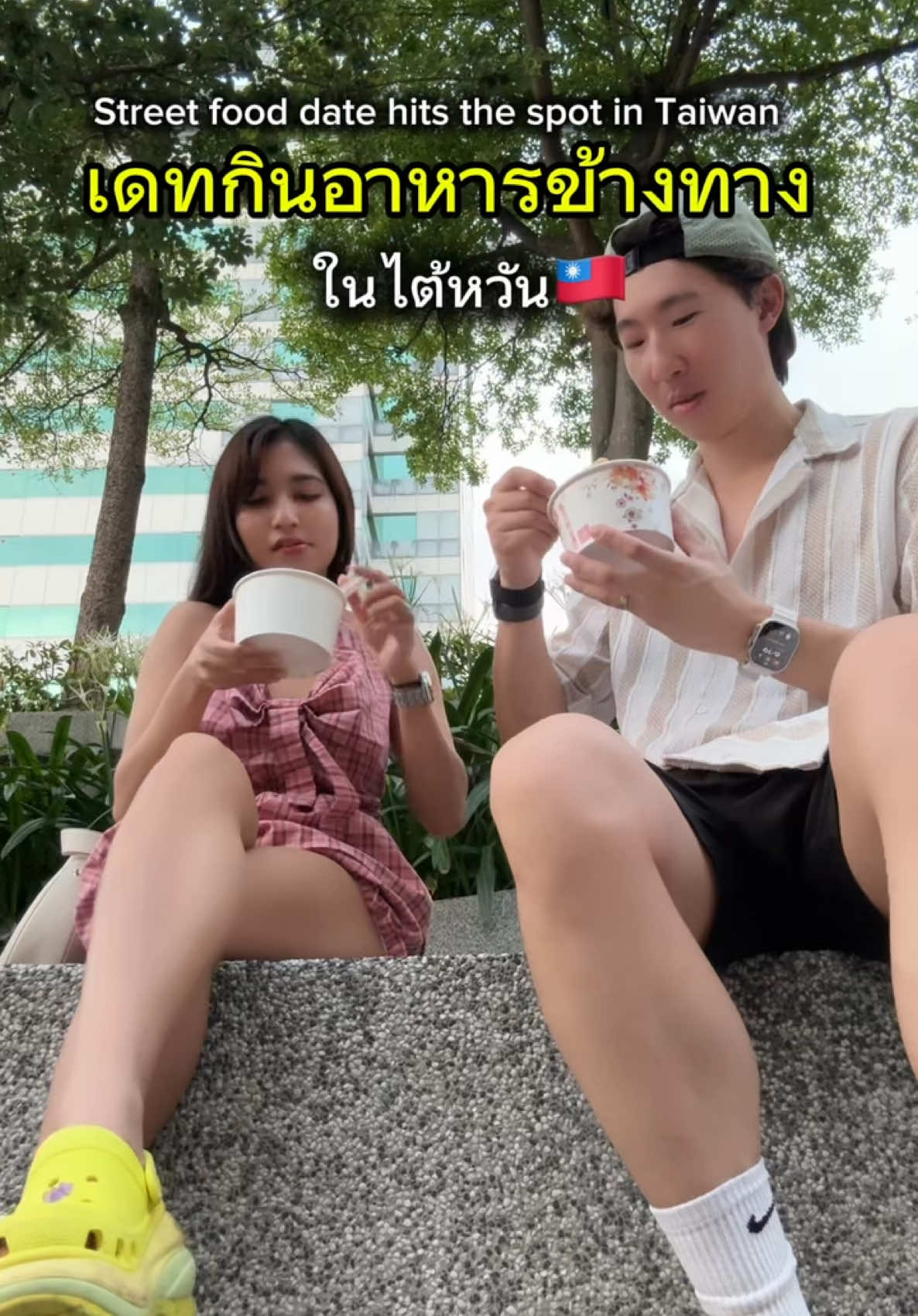 @kim.and.chris 🇹🇭🇺🇸