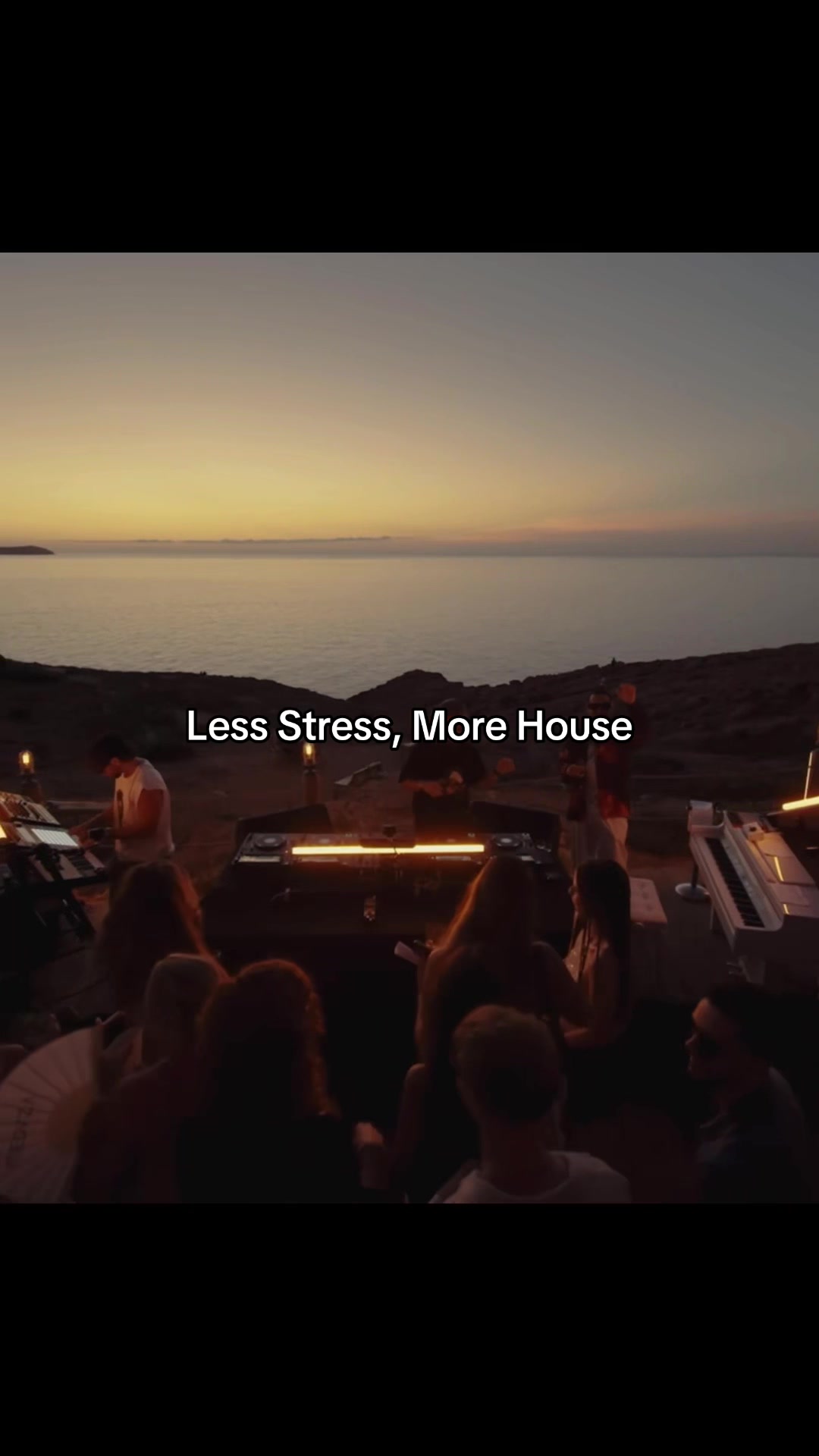 @Decks & Drops