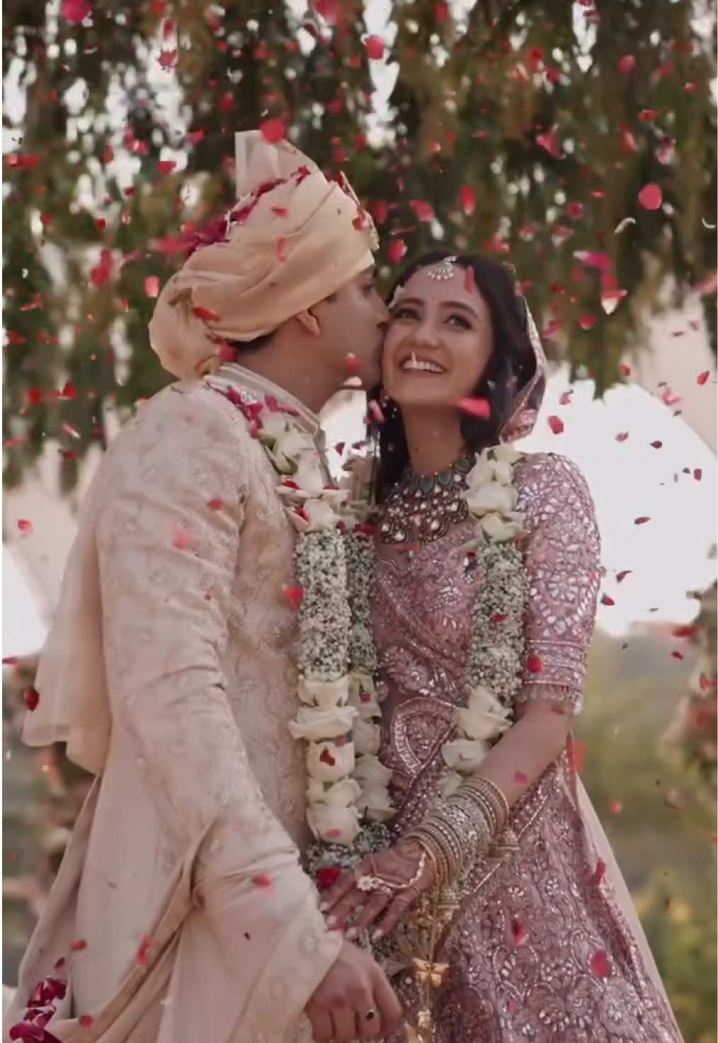 @AsianWeddingMagazine