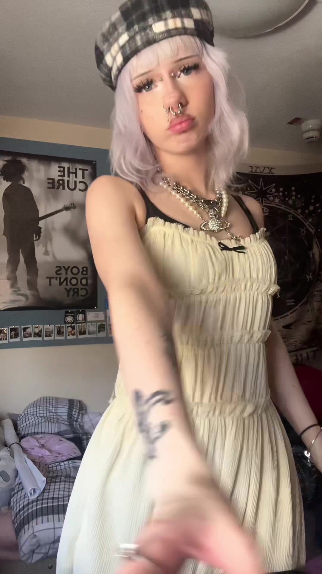 @Scarlet100xx