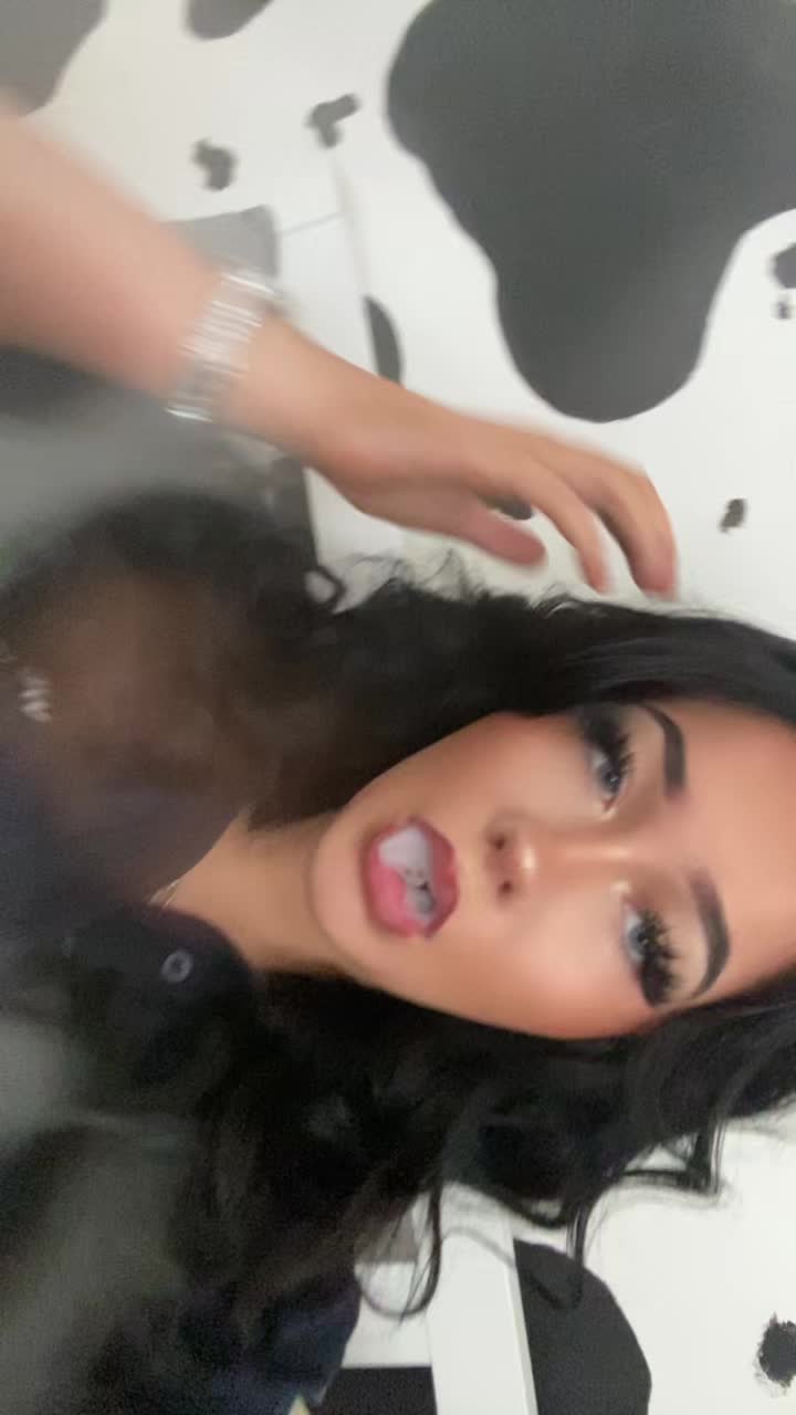 @𝓘𝓫𝓫𝔂 ✝️🤍