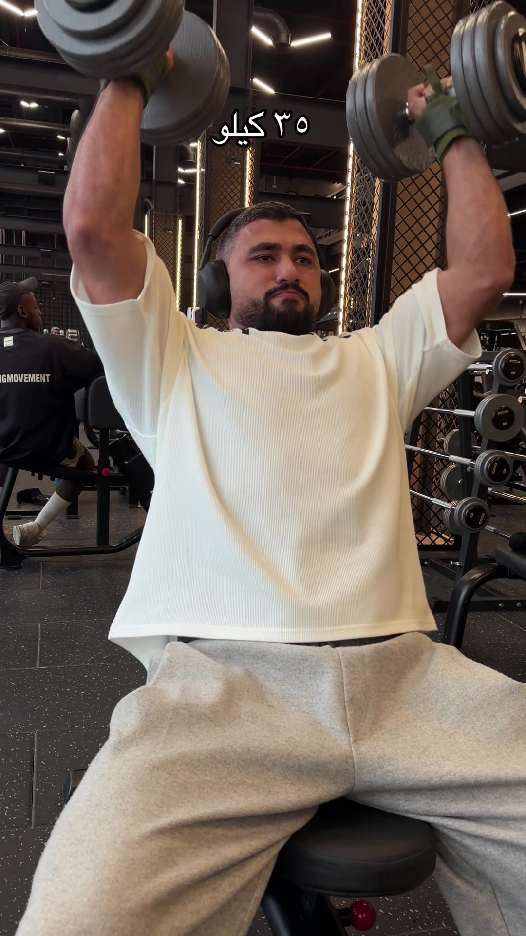 @عبدالعزيز دلحي