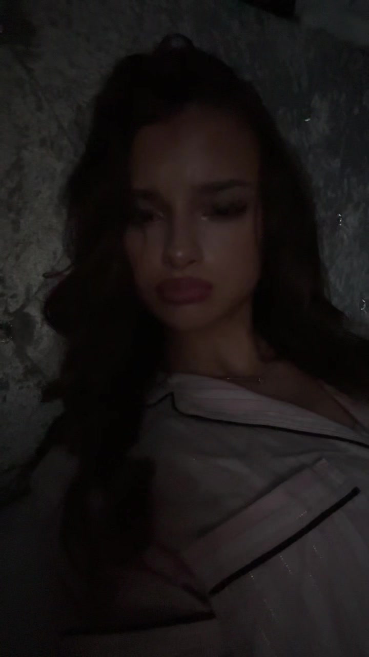 @️