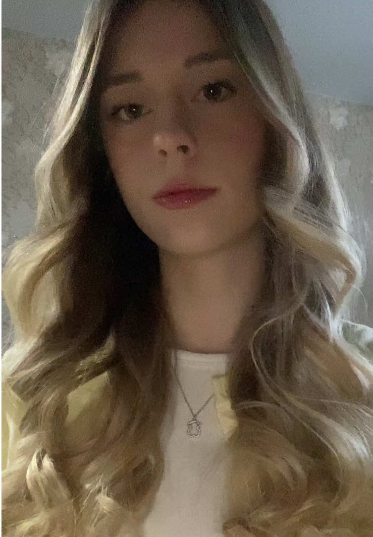 @анастасия