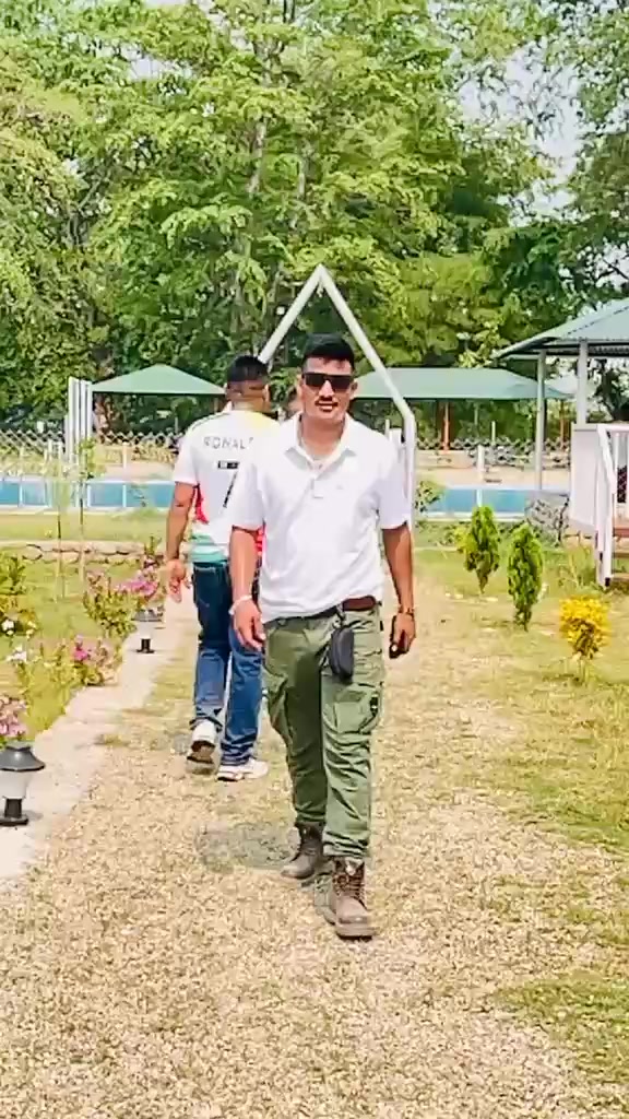 @𝐏𝐫𝐢𝐧𝐜𝐞 𝐋𝐚𝐮𝐫𝐞❣️👮