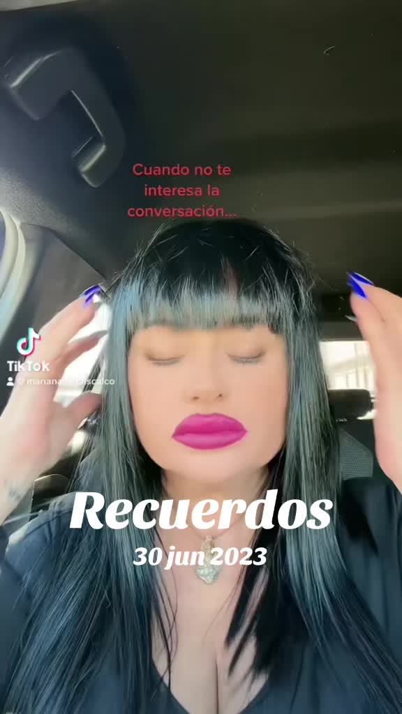 @Mariana Maniscalco