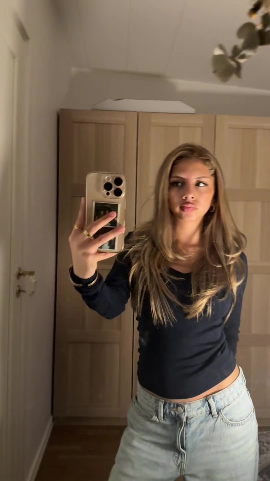 @baldgirl