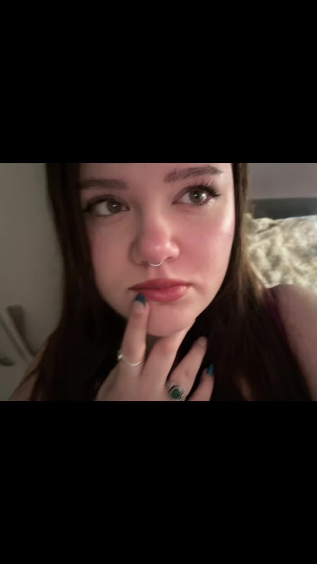 @elena🧞♀️