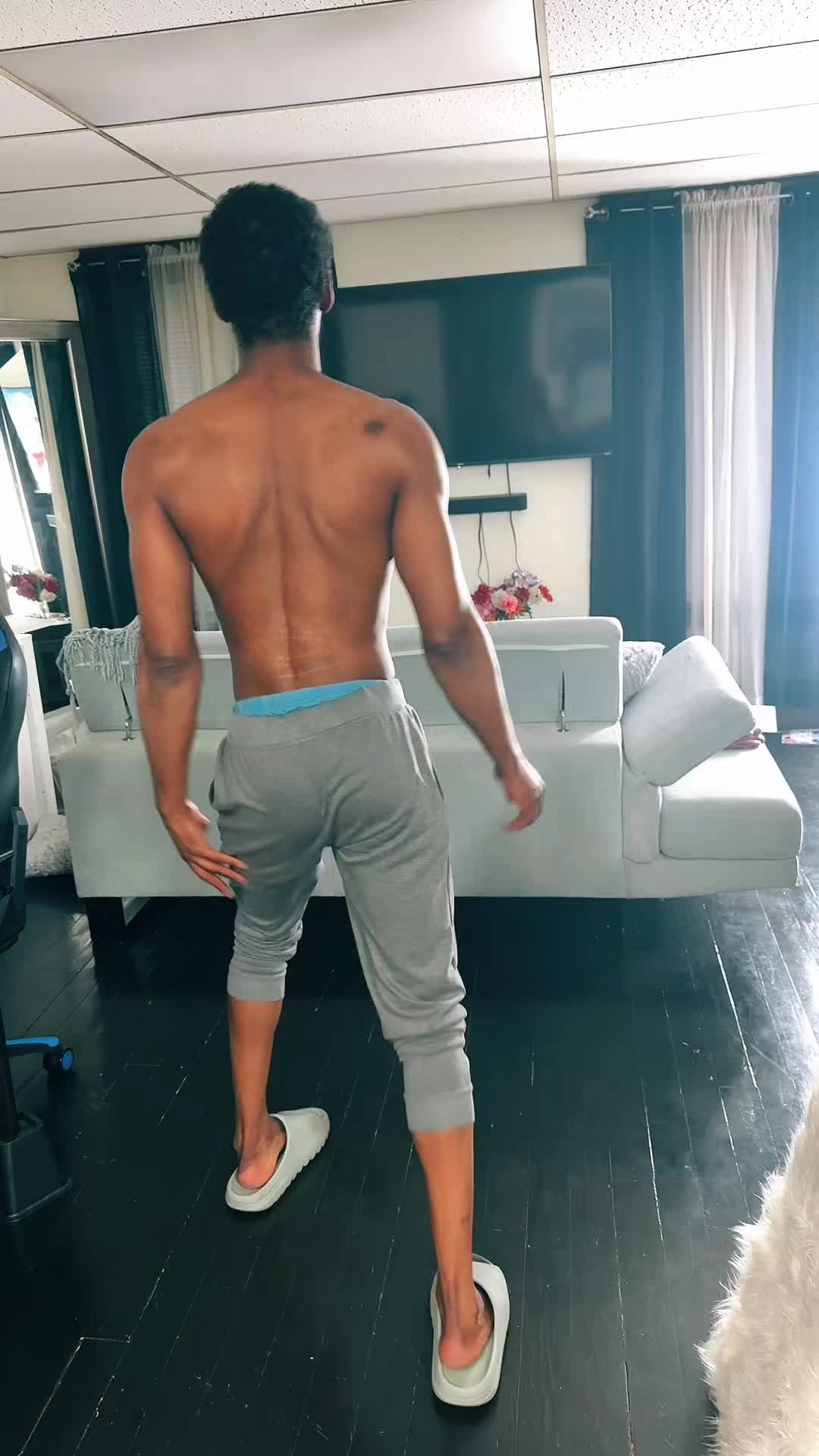 @&Eacute;lan💫