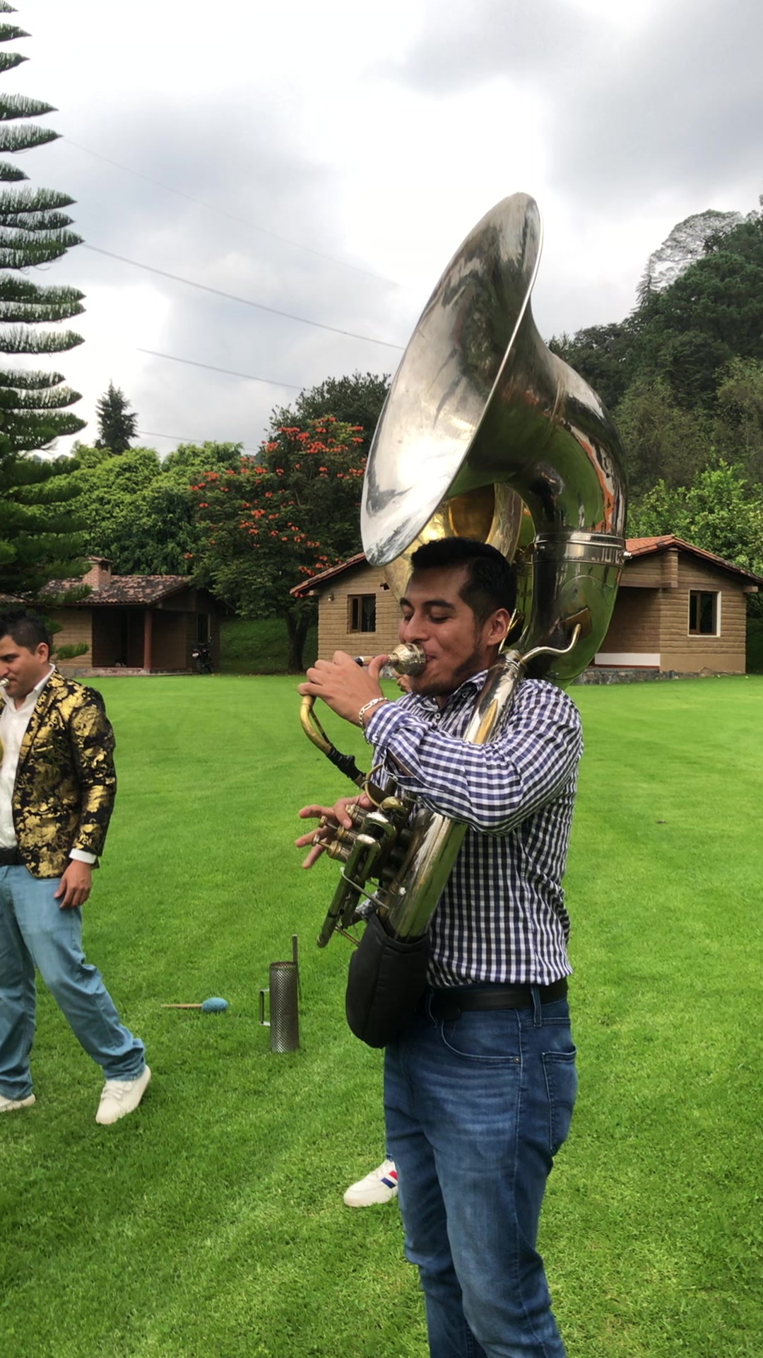 @Maestro_Tuba1
