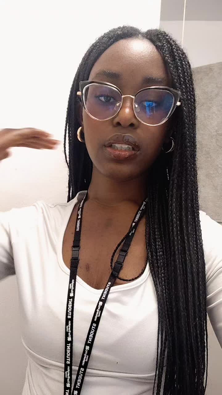 @Oyin 💫
