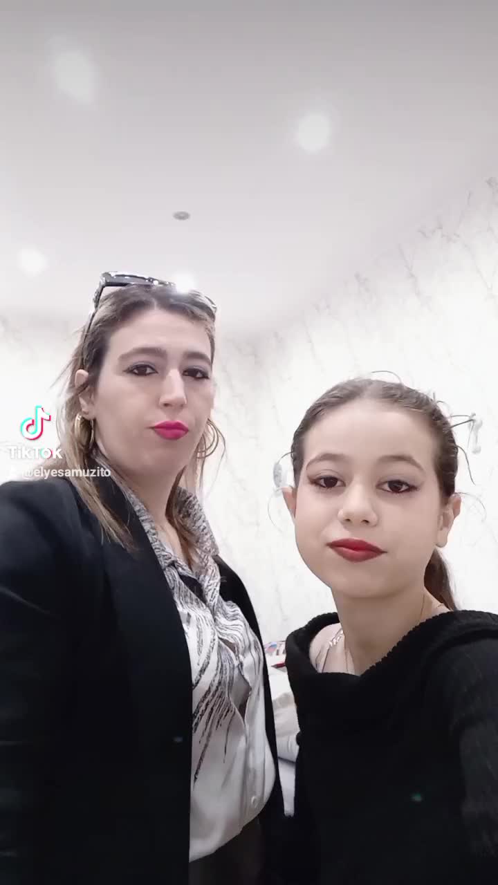 @Ely E Samu Zito