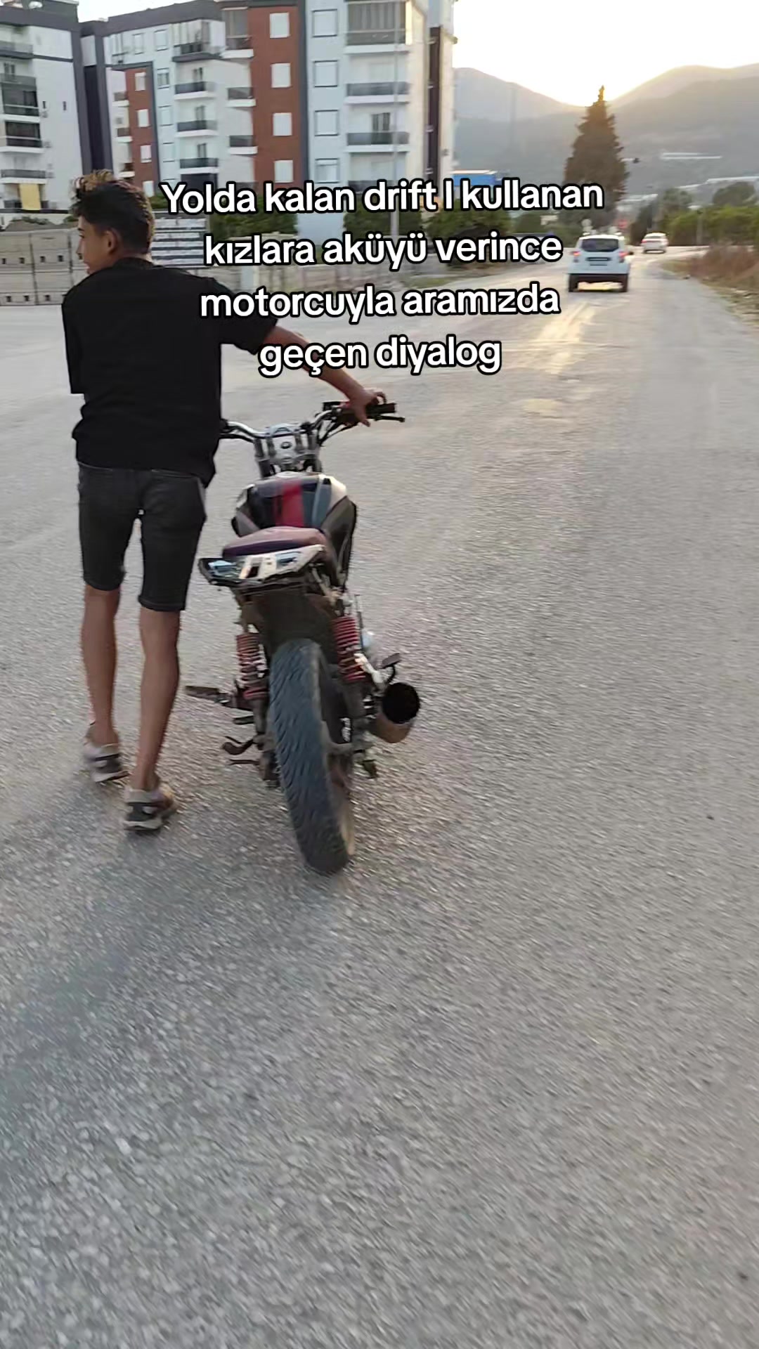 @EÇ