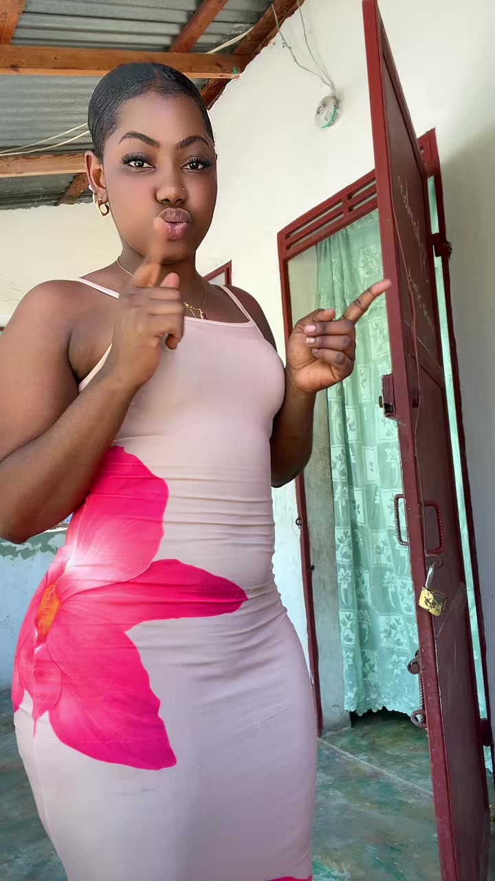 @Labellenana010