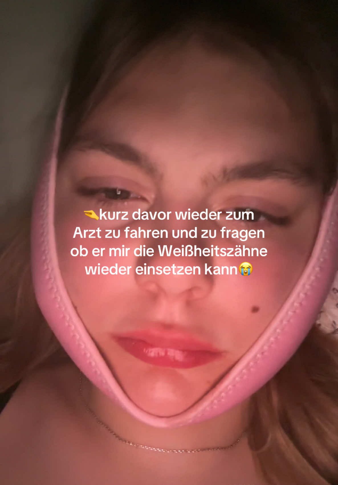 @leona