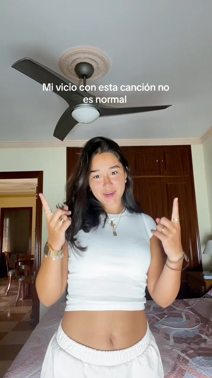 @_irenegarciia