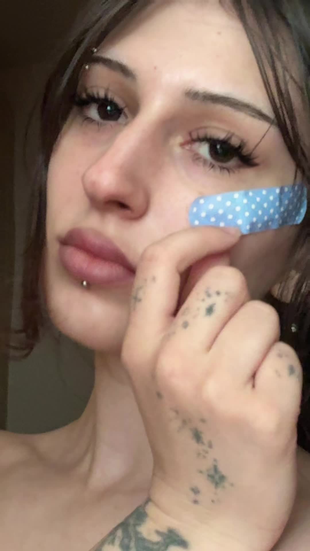 @cryinghinxy