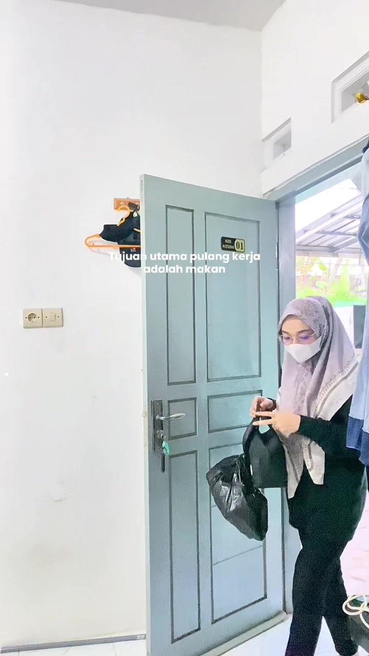 @Ayundiary~