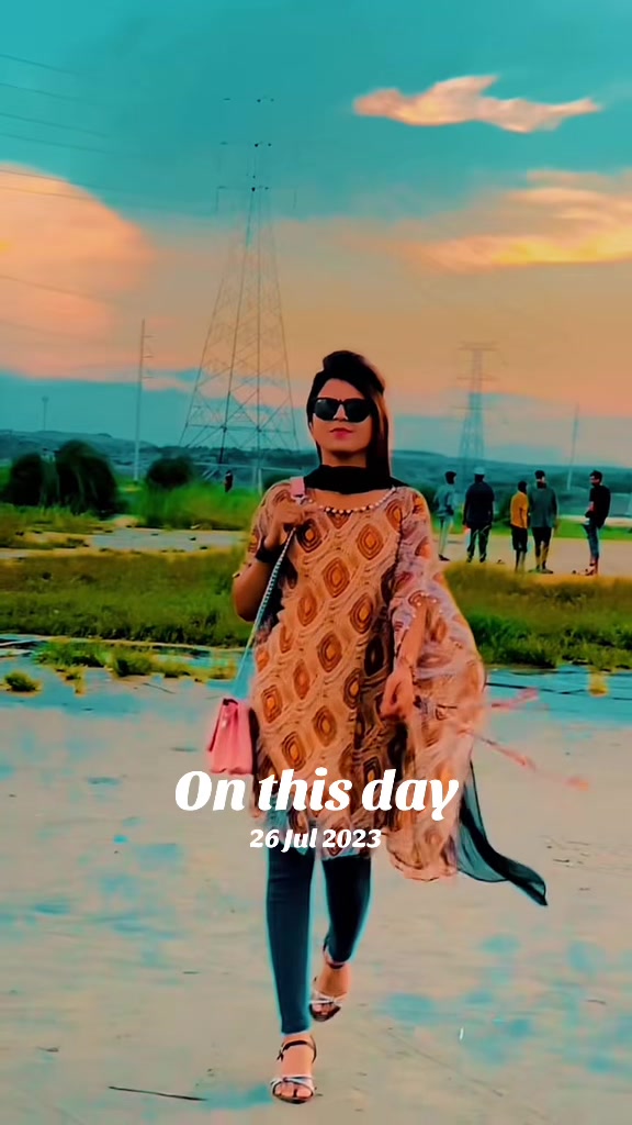 @মিস গোলাপি