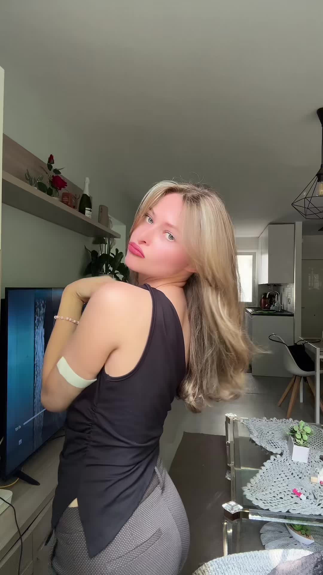 @🇵🇾Rebecca 🇵🇾