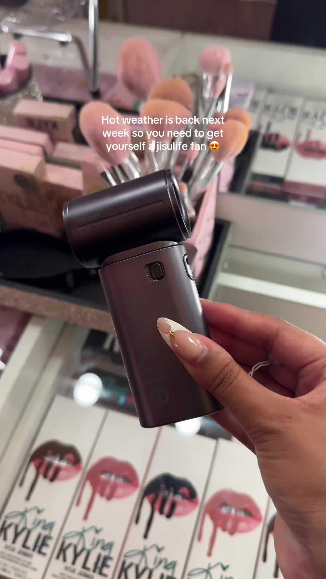 @Simmis_beauty