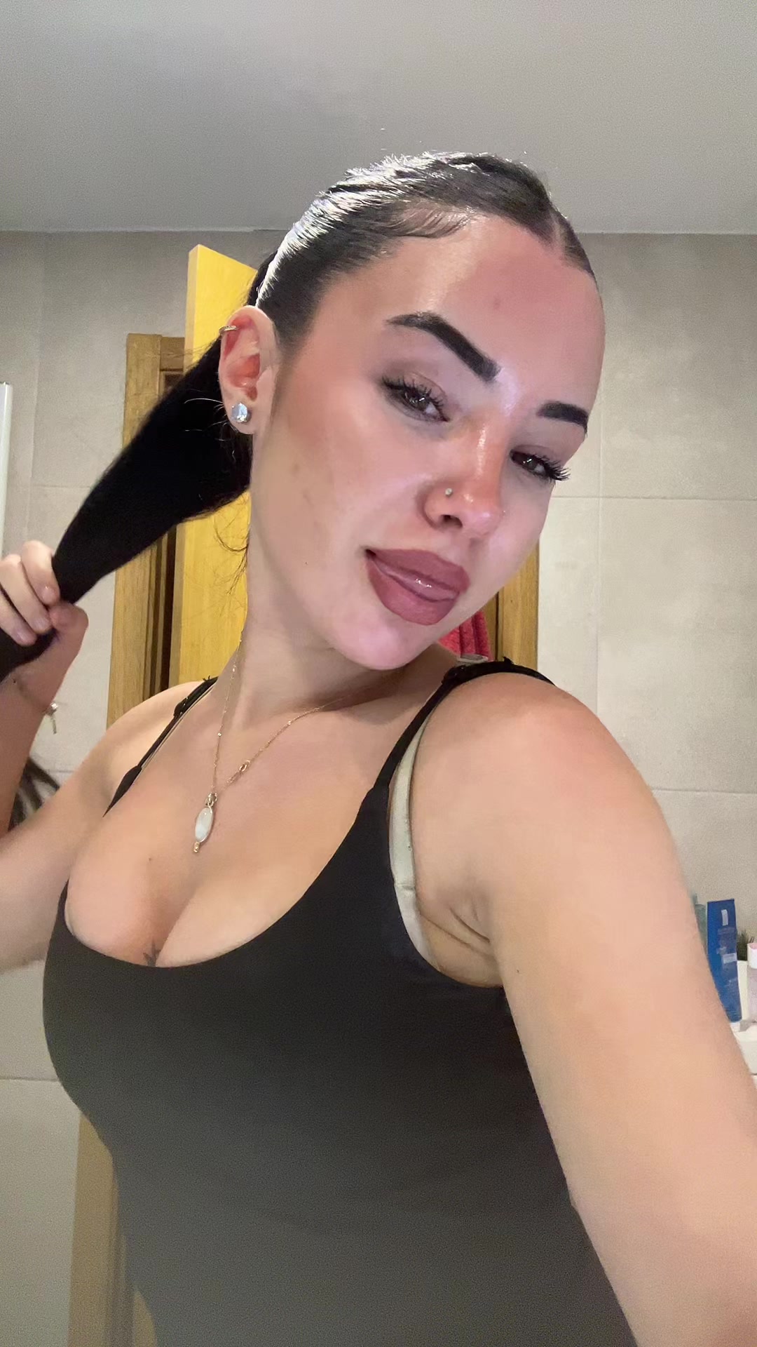 @loreeeenaa_