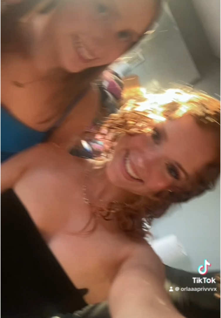@Orlaaaxx