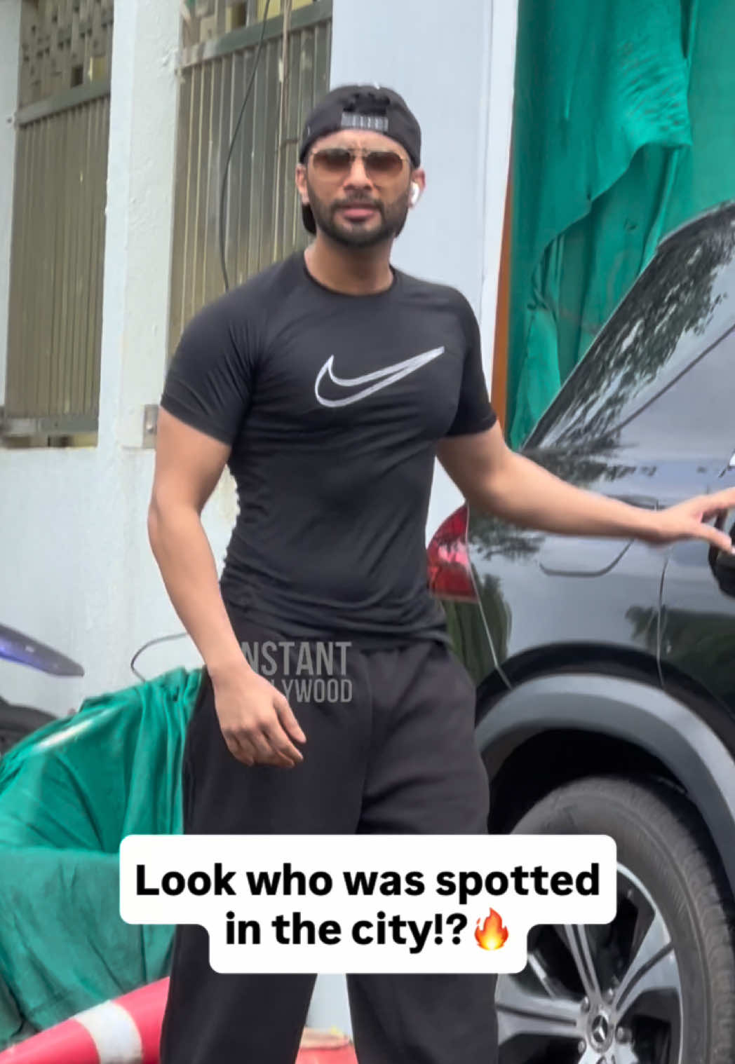 @Instant Bollywood