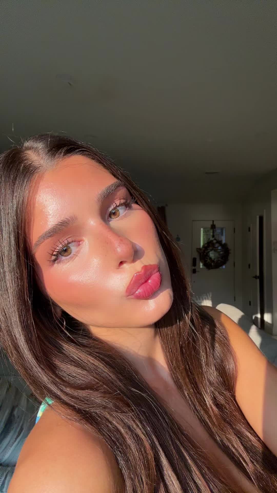 @zoeeeee