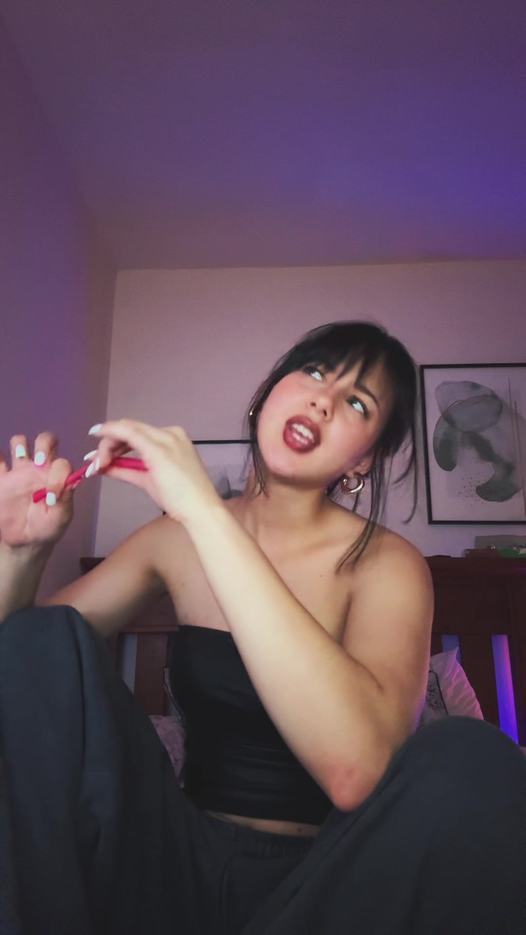 @nneonilaaaa