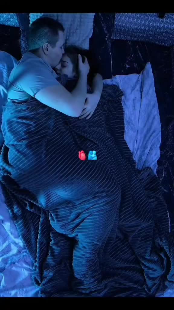 @ᵀʰᵃʸ ᶜᵃˡˡ ᵐᵉ ᶜʰⁱᵀᵃ🤫