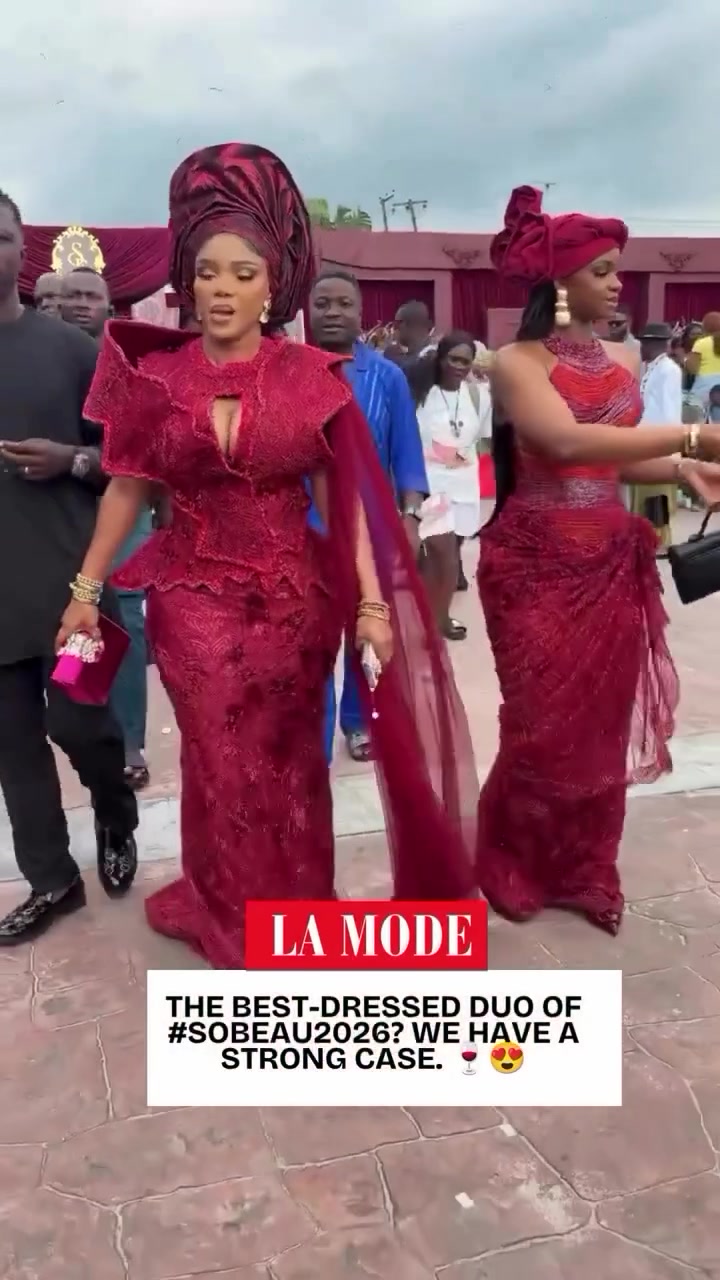 @La Mode Magazine