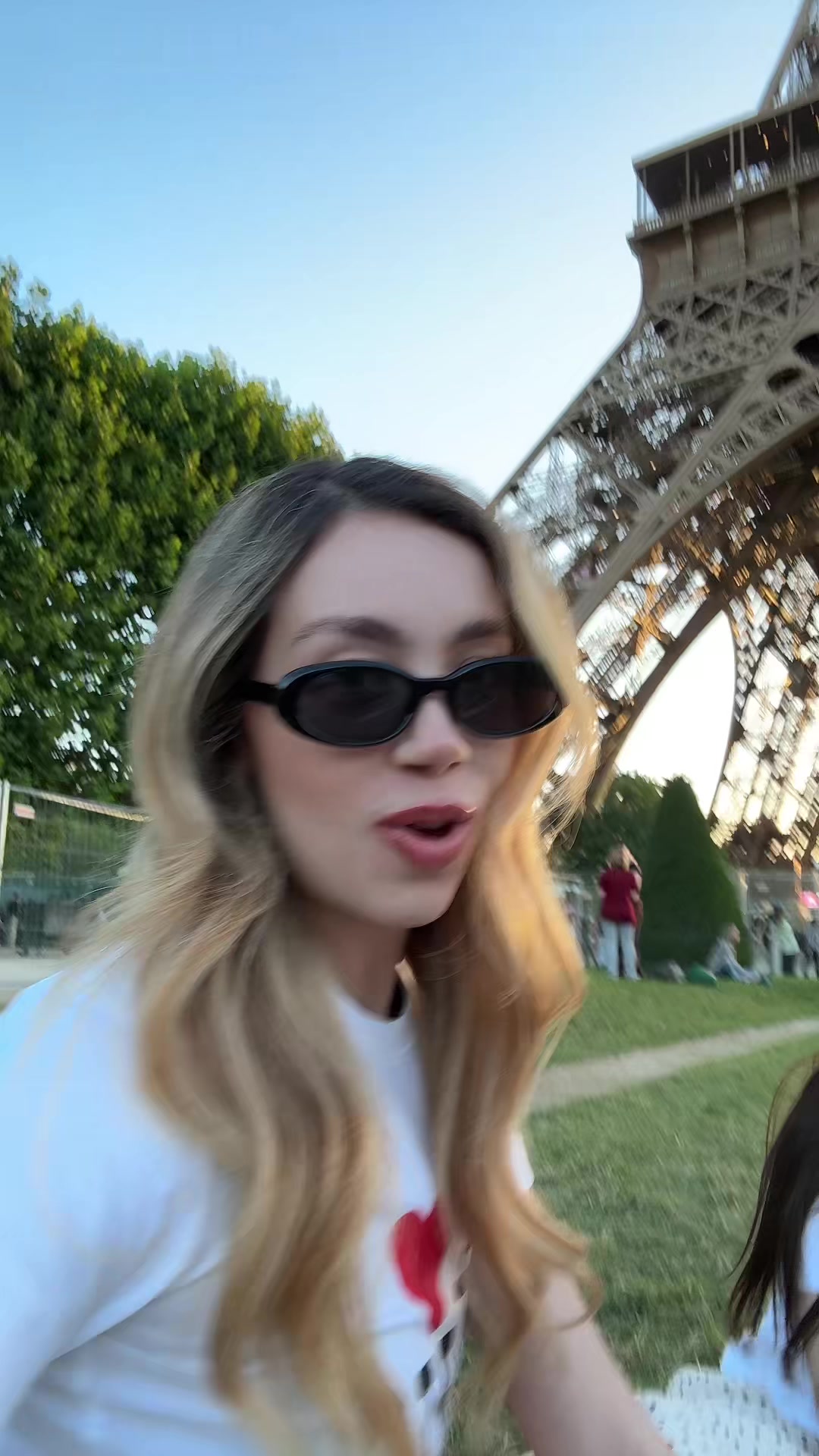 @Mónica