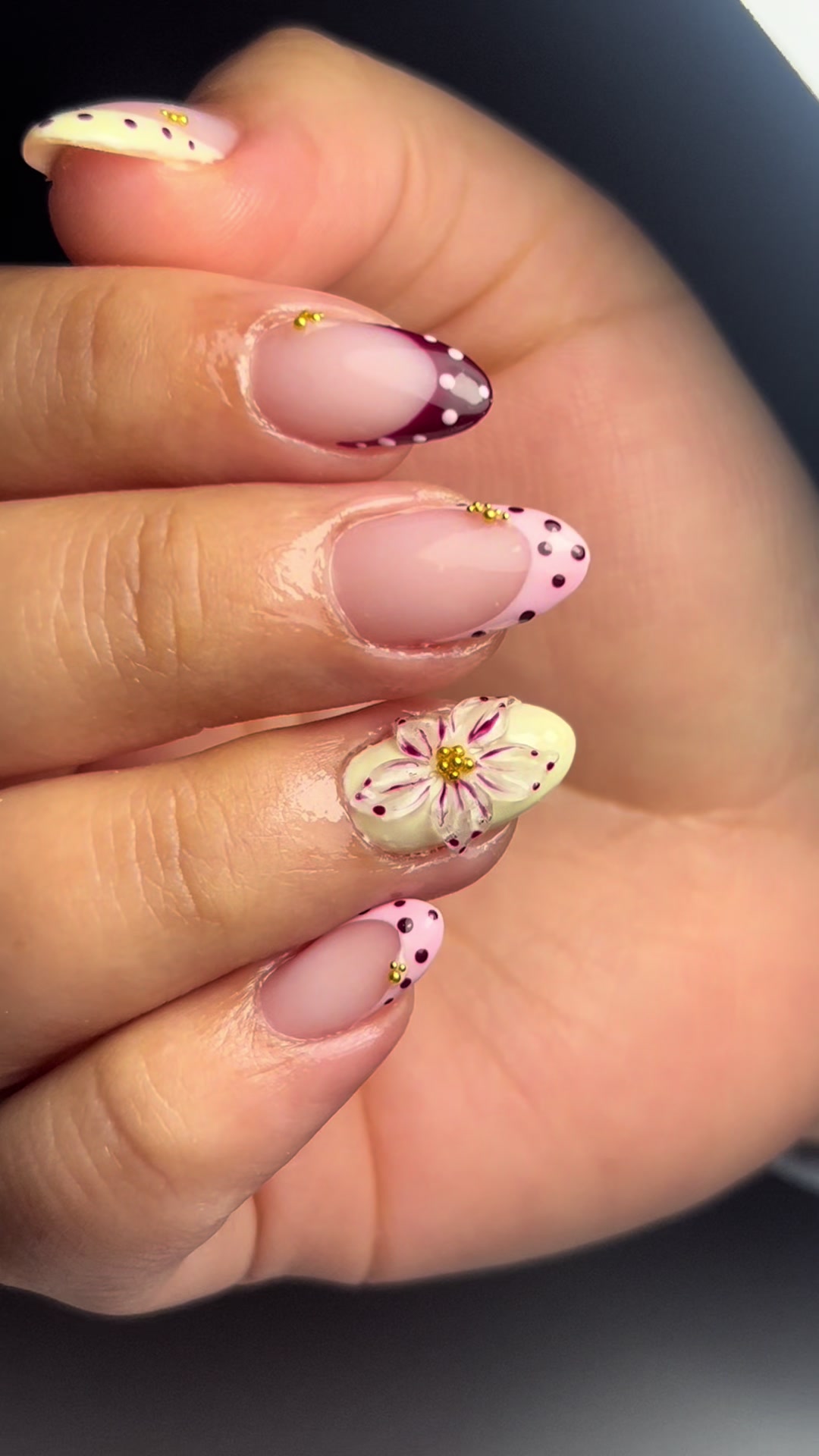 @Nails_Nicolesv