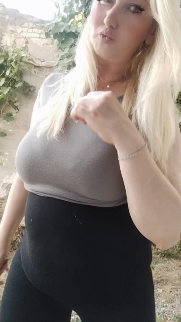 @Maria