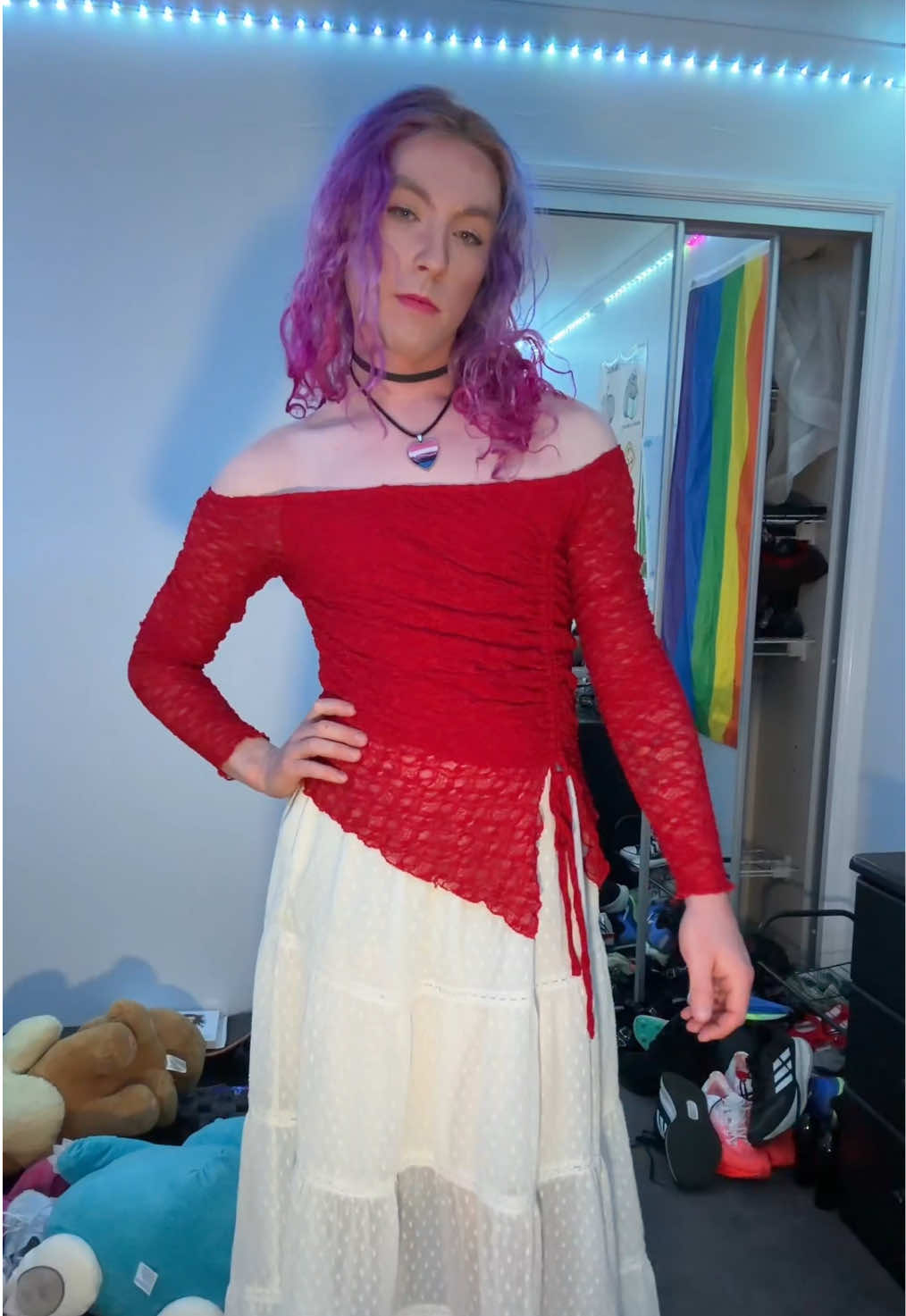 @Foxy_femboy