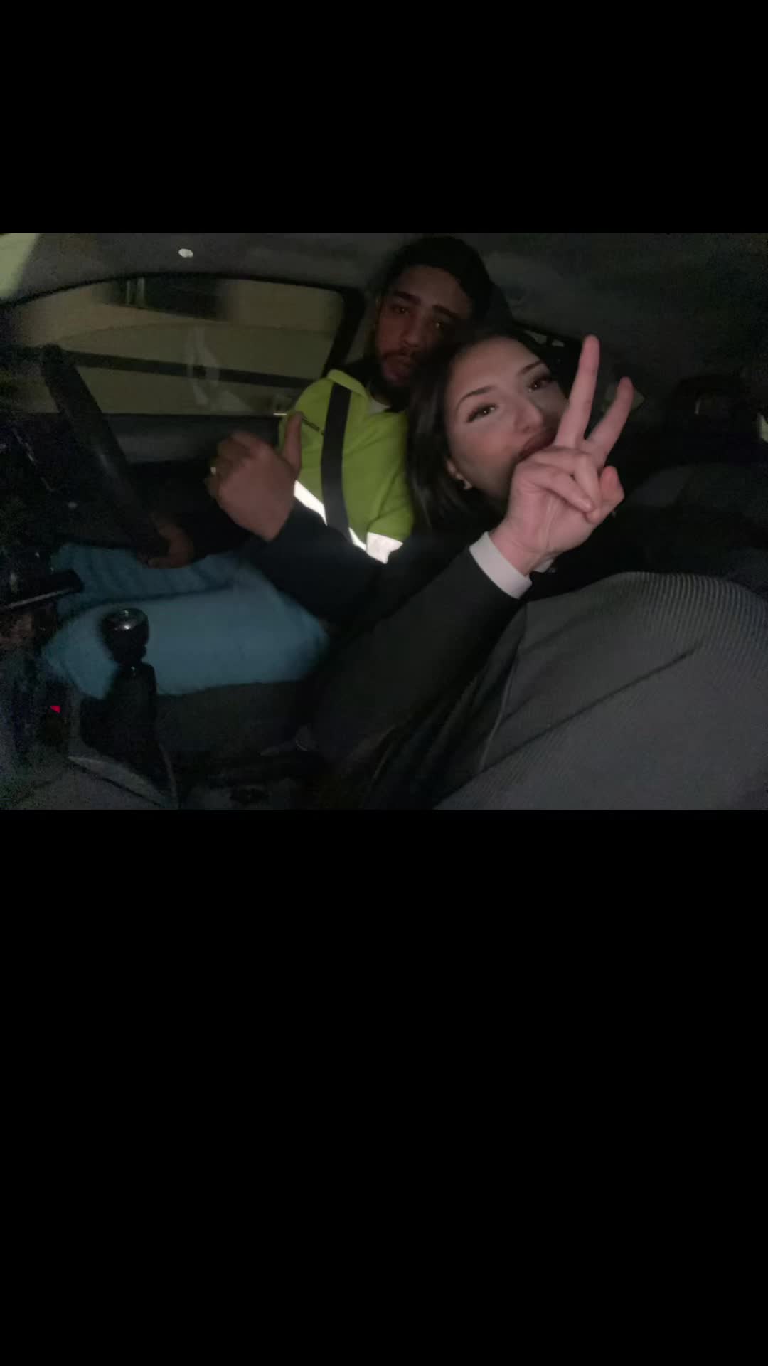 @Antonio y coraima