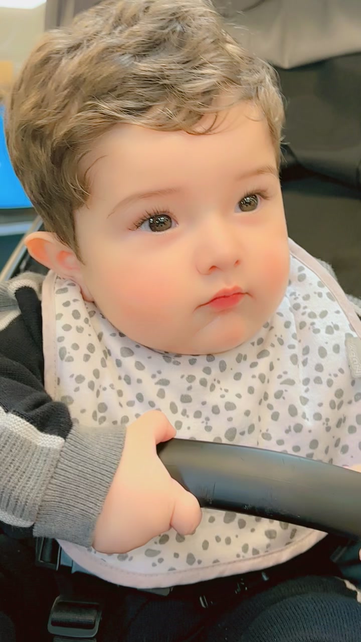 @Arham Khan 🧸👑🧸