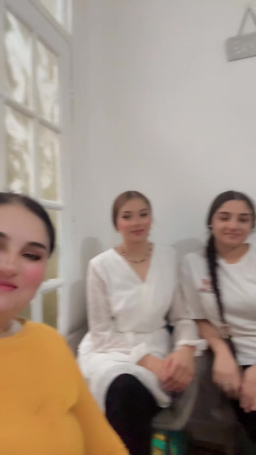@vannesa naomi