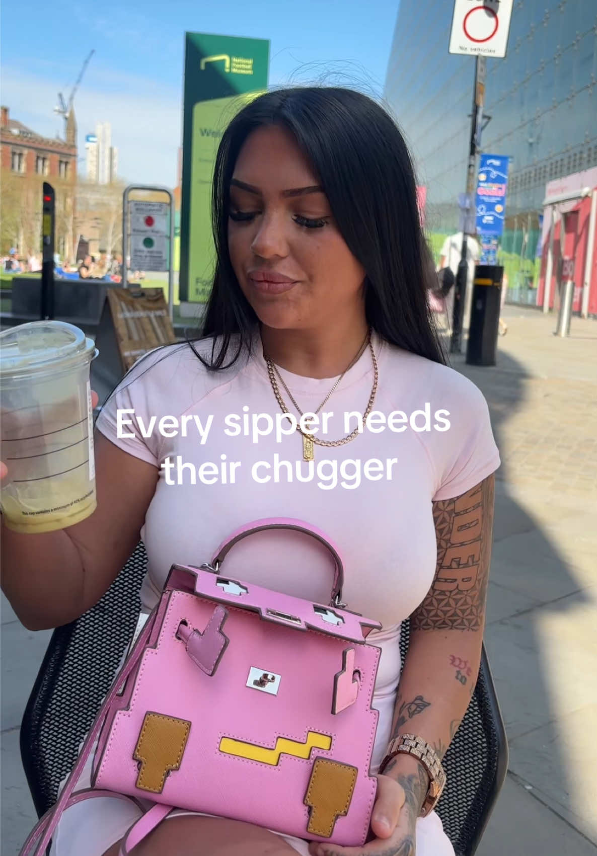 @Charlie 🐆🎱