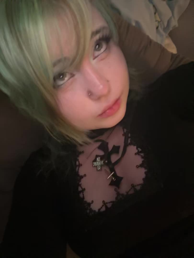 @hotcrazyandfree