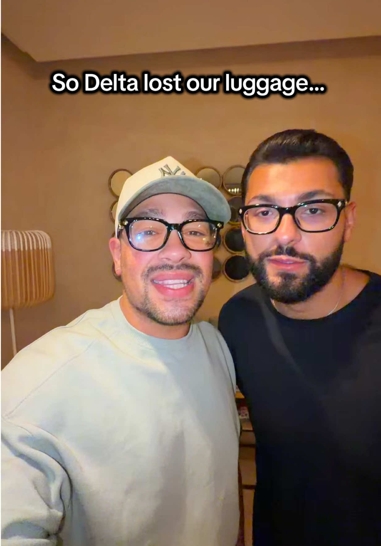@AnthonyReactss