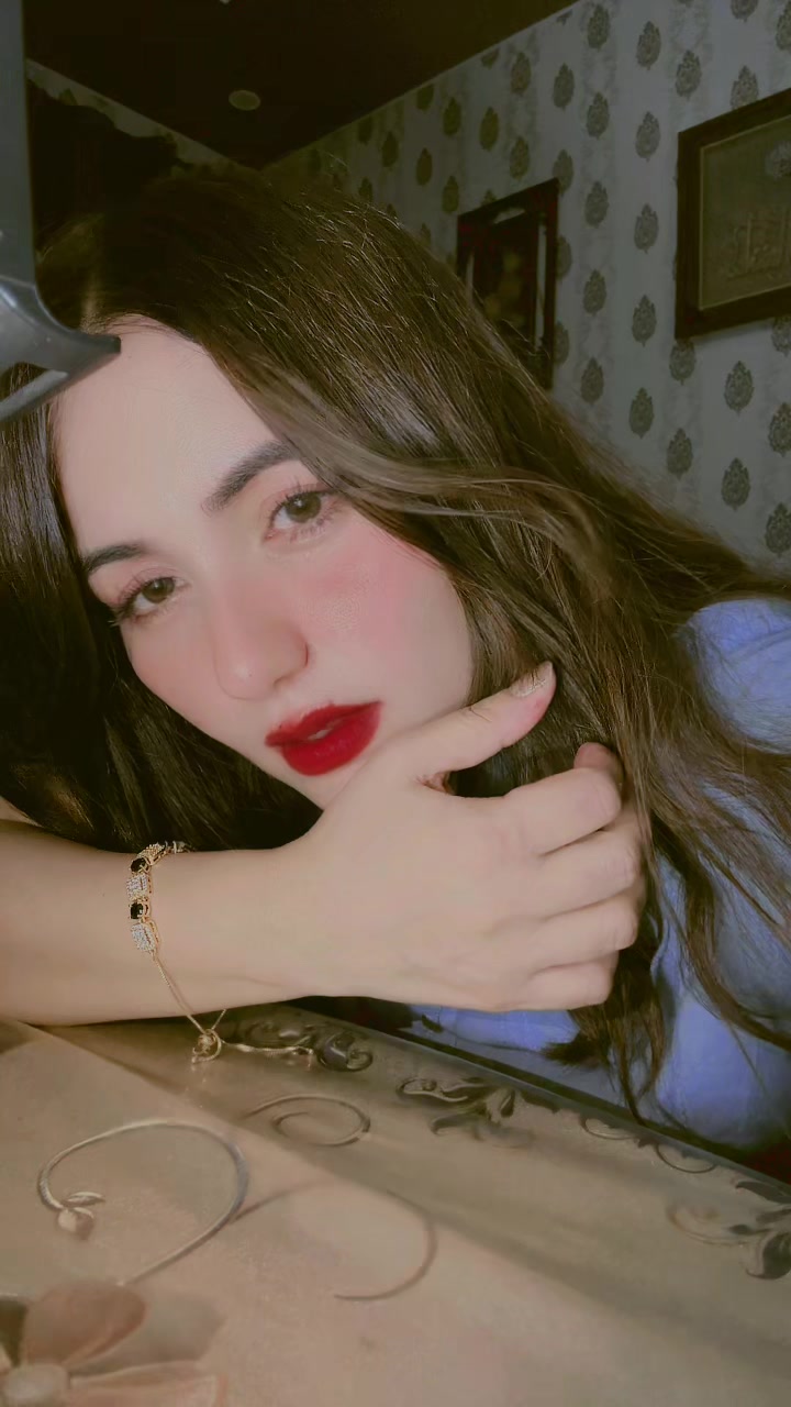 @charming _girl.