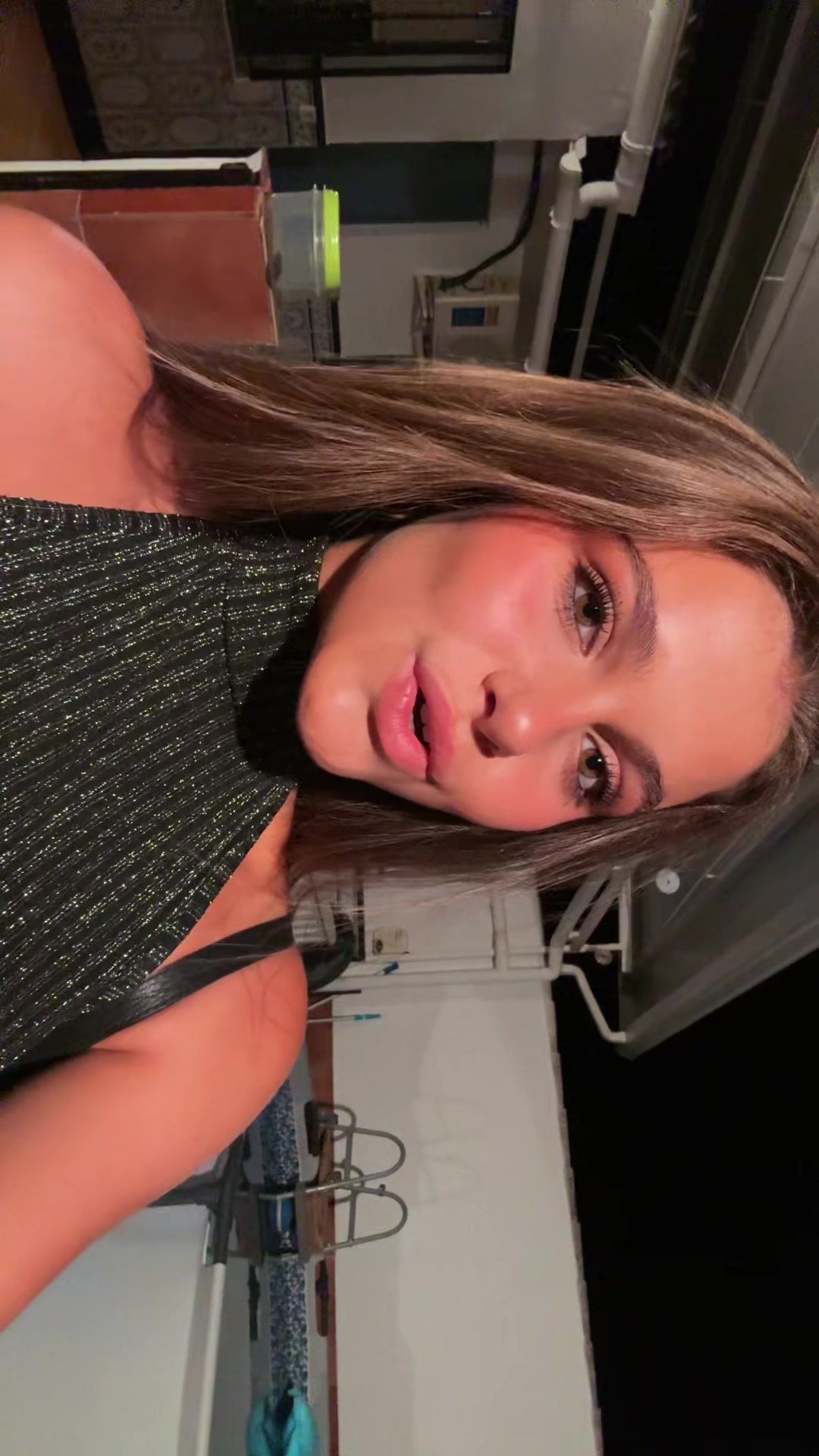 @💋
