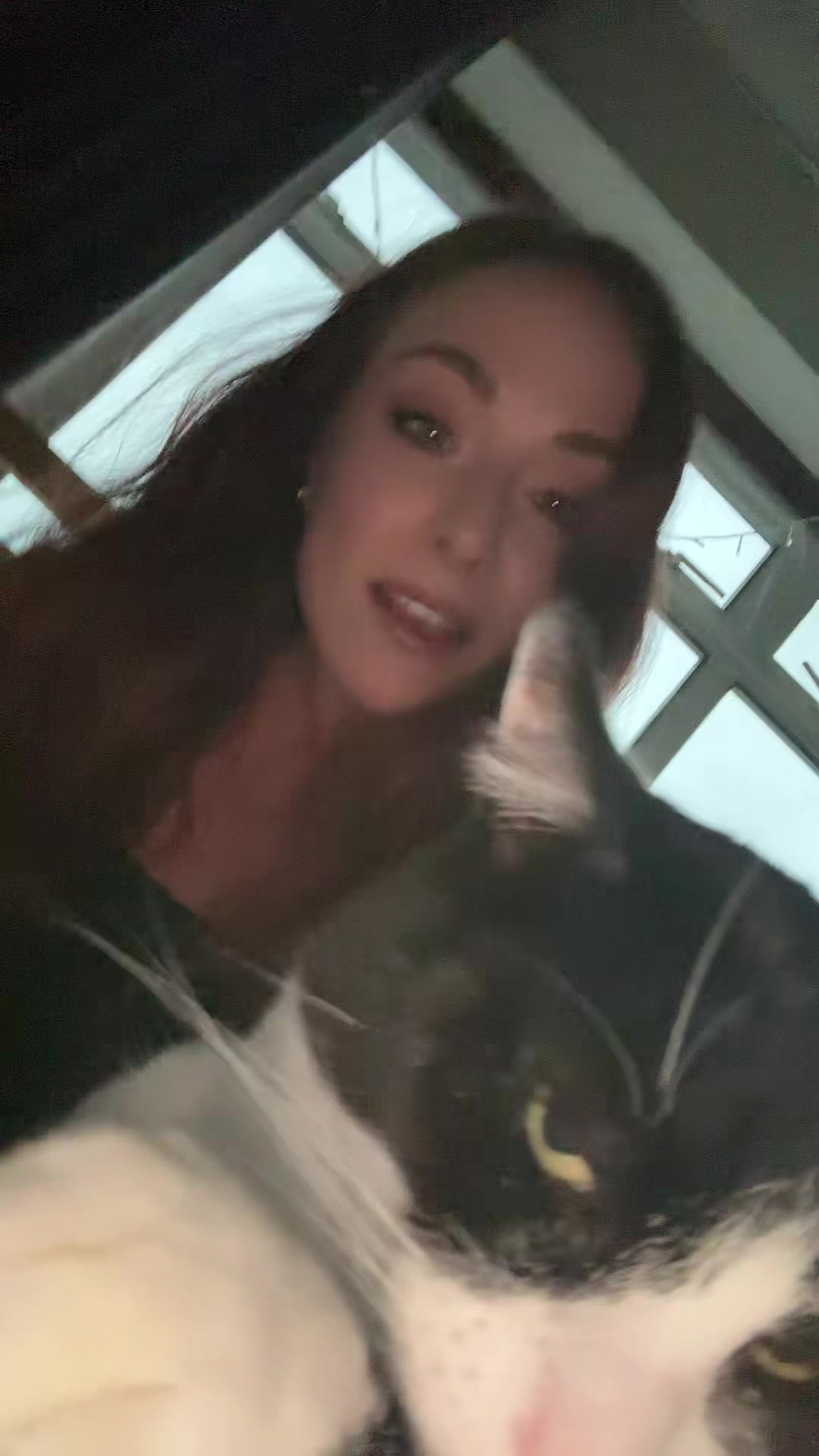 @AmyElleDJ