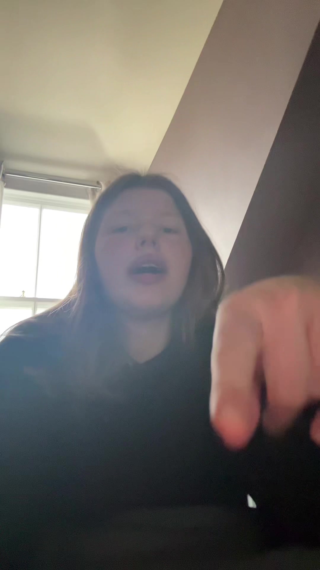 @Ella