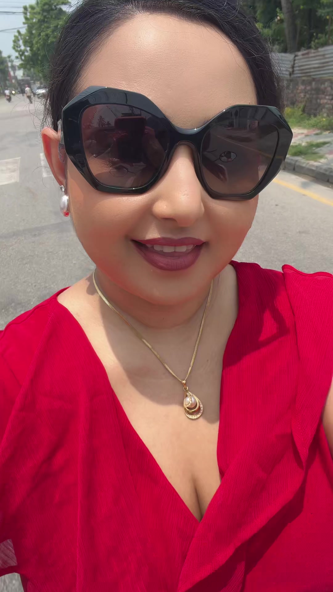 @Dipshikha